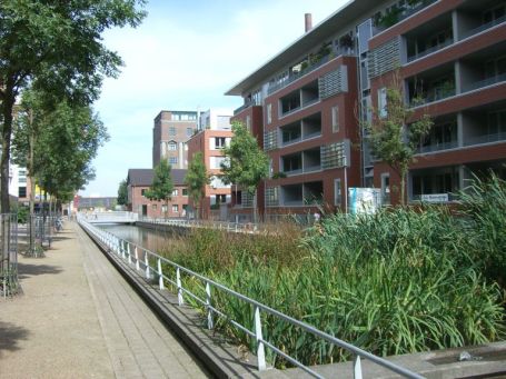 Duisburg : Innenhafen, Speichergracht